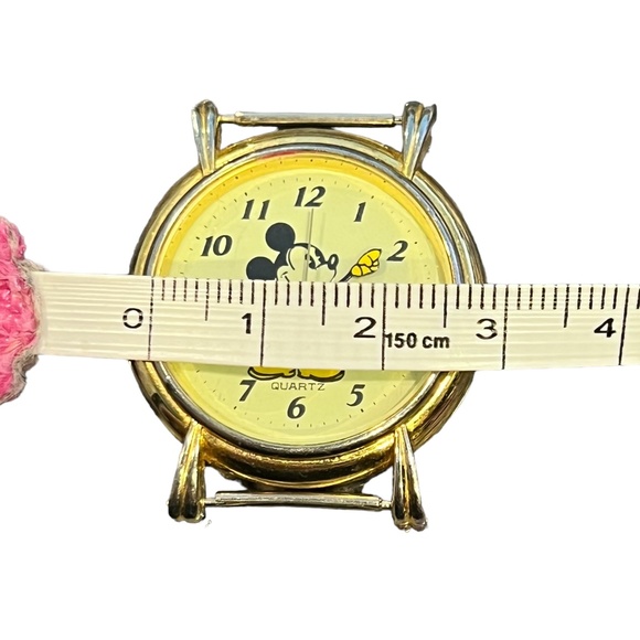 VINTAGE MICKEY MOUSE QUARTZ WATCH - NO BAND - Picture 11 of 11